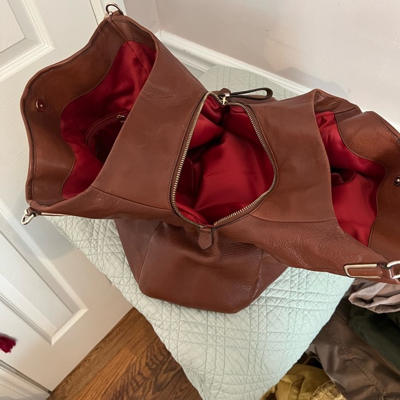 Brown Coach purse. Great condition inside and out. - Picture 7 of 8